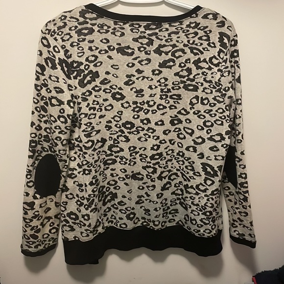 Cardigan - Picture 2 of 2